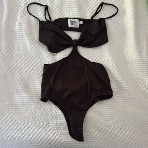 Princess polly bodysuit size 4